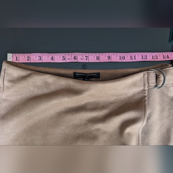 Banana Republic Faux Suede Wrap skirt - Picture 3 of 4
